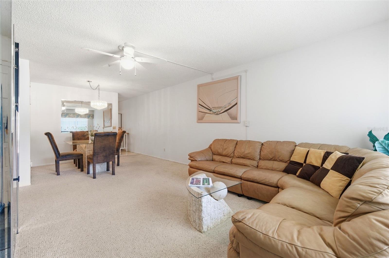 2386 SUMATRAN WAY #14, CLEARWATER, FL — photo 3