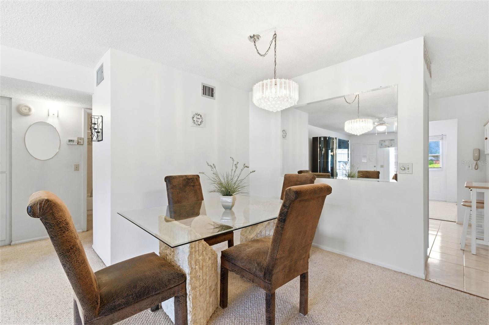 2386 SUMATRAN WAY #14, CLEARWATER, FL — photo 8