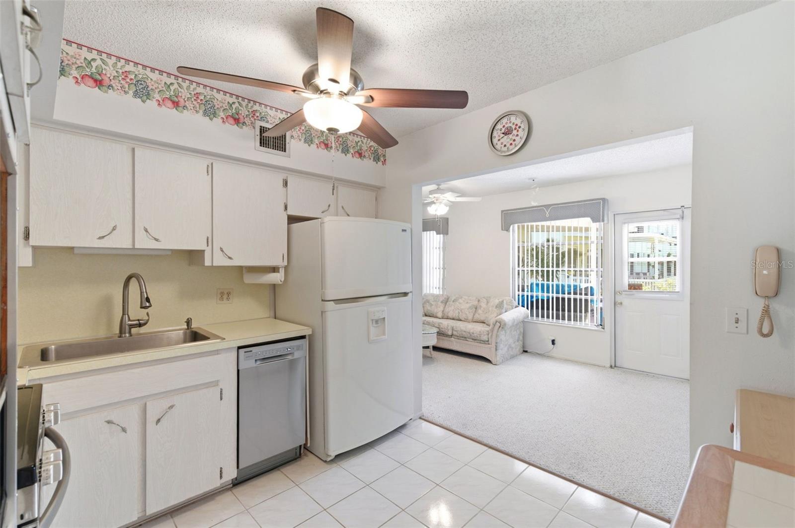 2386 SUMATRAN WAY #14, CLEARWATER, FL — photo 28