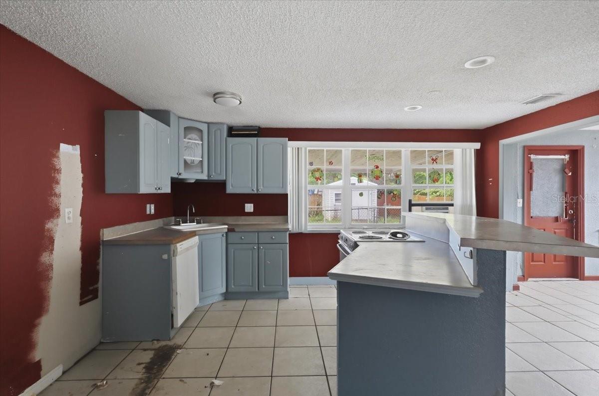 2605 YALE RD, SOUTH DAYTONA, FL — photo 5