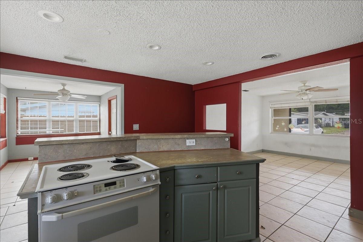 2605 YALE RD, SOUTH DAYTONA, FL — photo 6