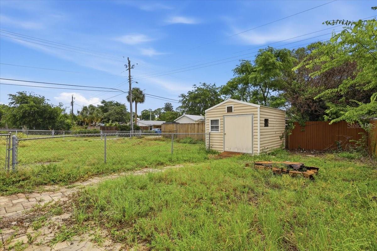 2605 YALE RD, SOUTH DAYTONA, FL — photo 41