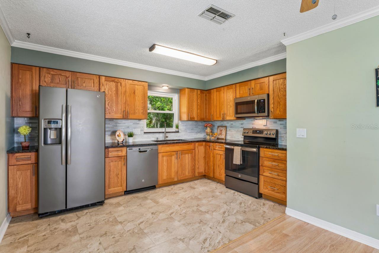 6016 WILDS DR, NEW PORT RICHEY, FL — photo 4