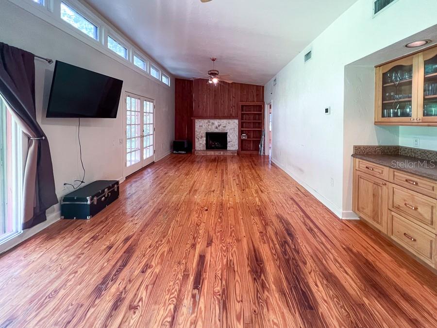 411 NW 26TH ST, GAINESVILLE, FL — photo 4