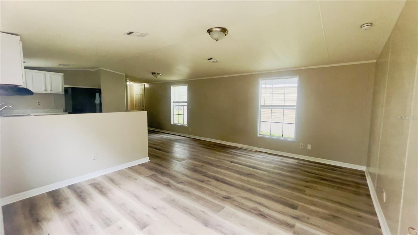 4053 NE 213TH TER, WILLISTON, FL — photo 2