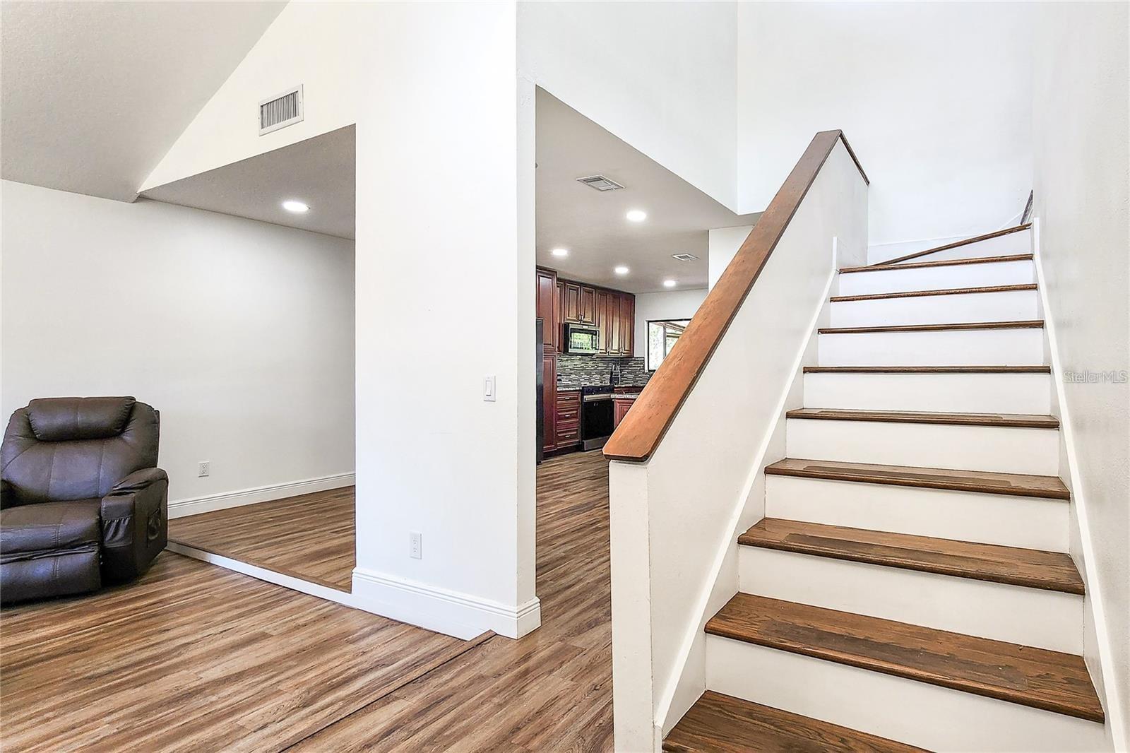 16169 GARDENDALE DR, TAMPA, FL — photo 13