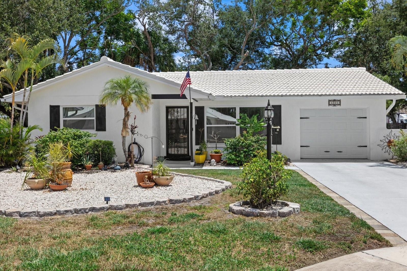 4305 CHINABERRY CIR, BRADENTON, FL — photo 35