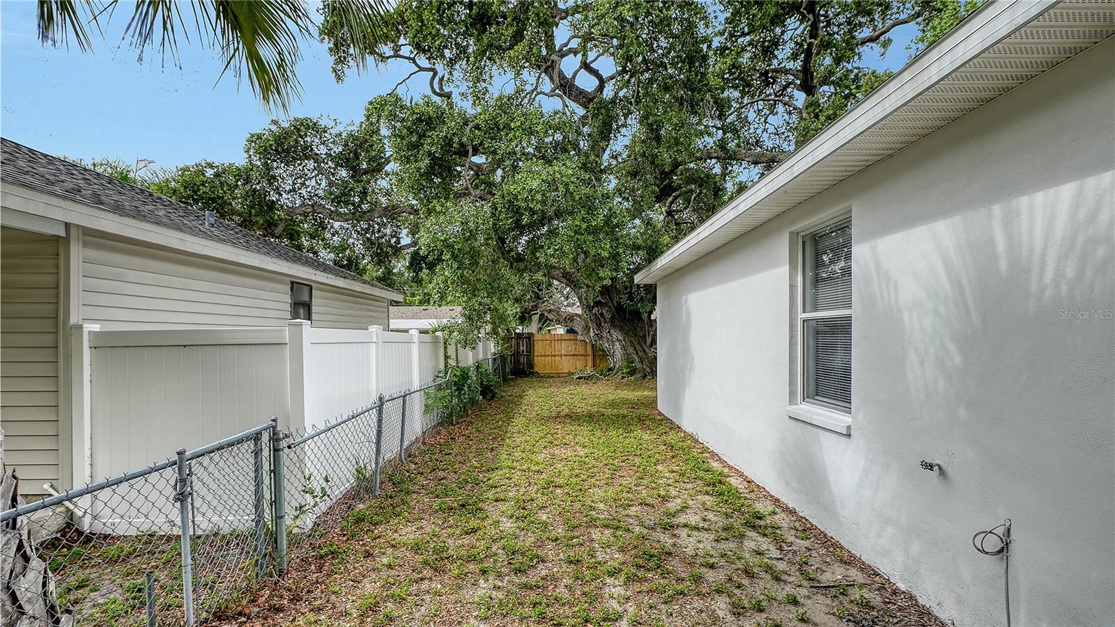 1216 34TH ST, SARASOTA, FL — photo 11