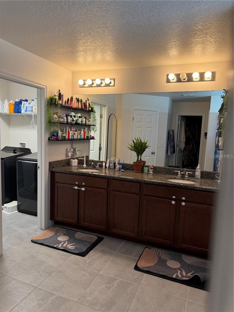 2489 BLOWING BREEZE AVE, KISSIMMEE, FL — photo 9