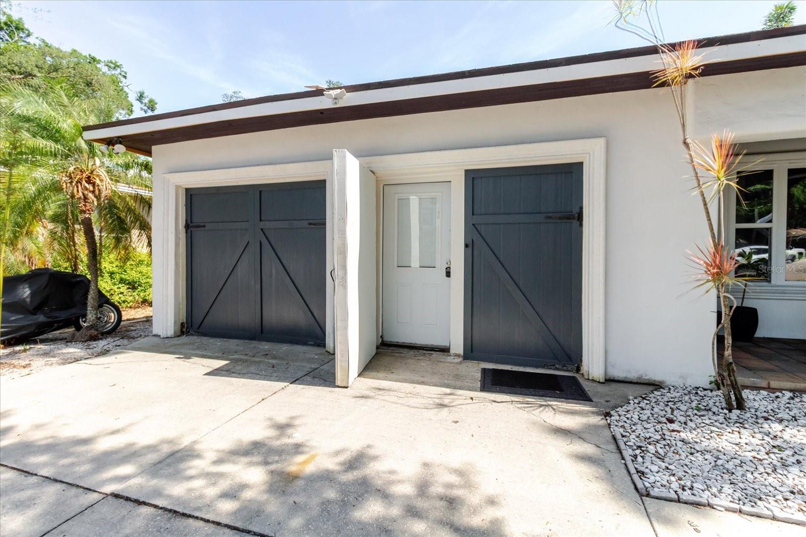 3138 W EUCLID AVE, TAMPA, FL — photo 13