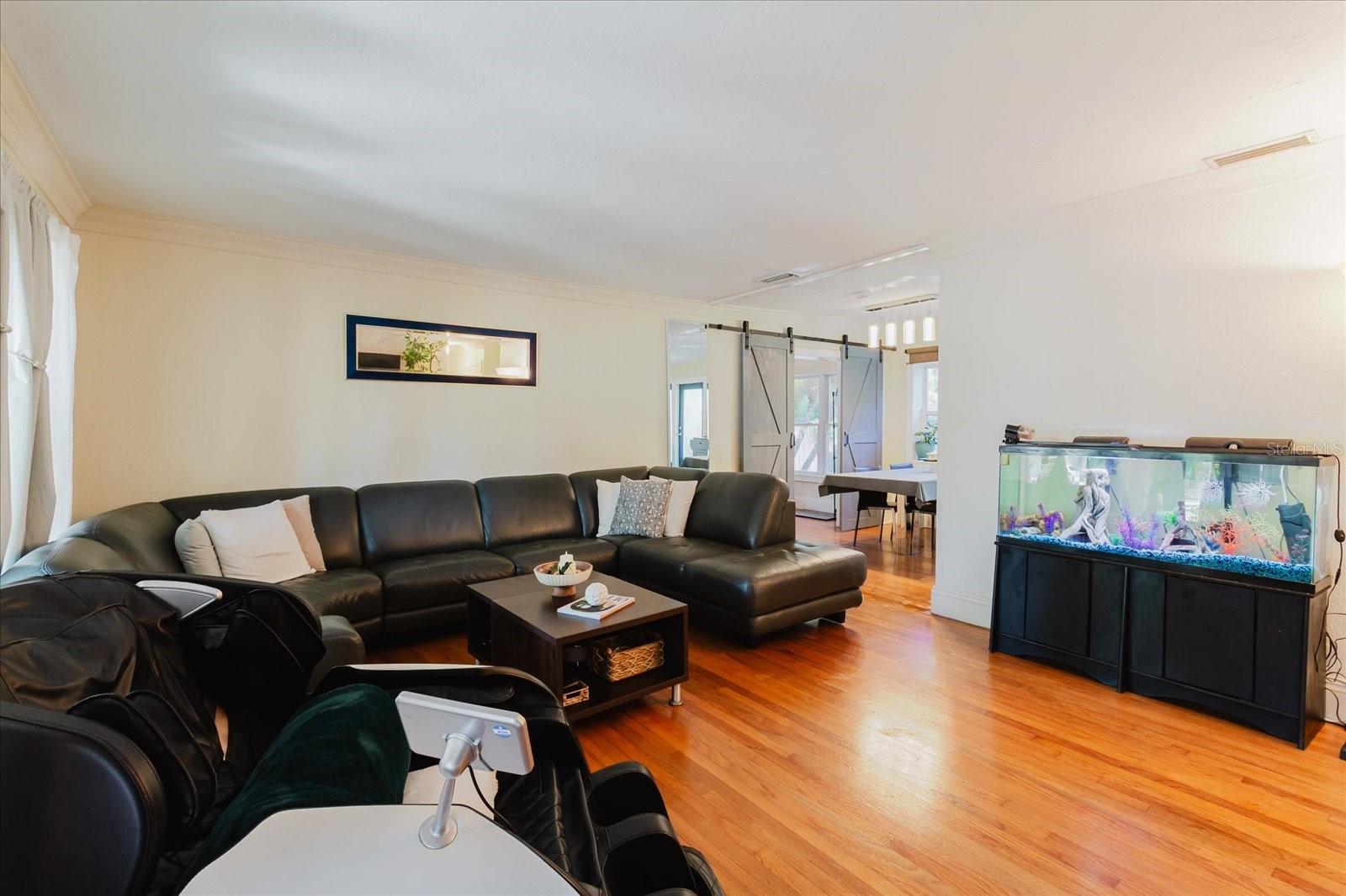 3138 W EUCLID AVE, TAMPA, FL — photo 16