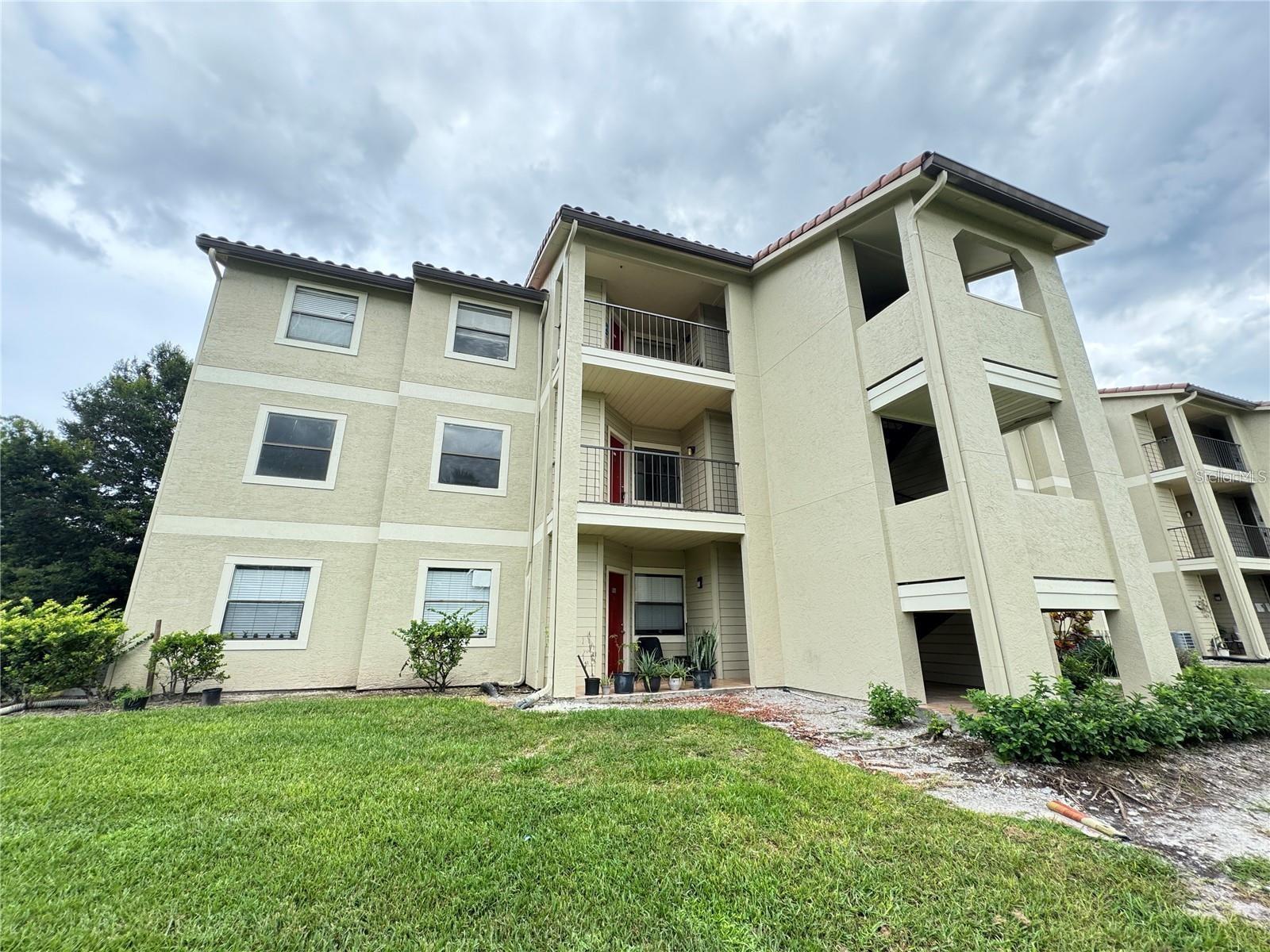 3038 PARKWAY BLVD #208, KISSIMMEE, FL