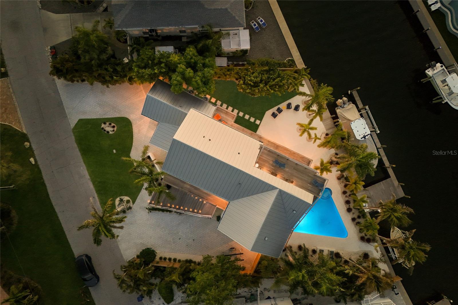 511 59TH ST, BRADENTON BEACH, FL — photo 26