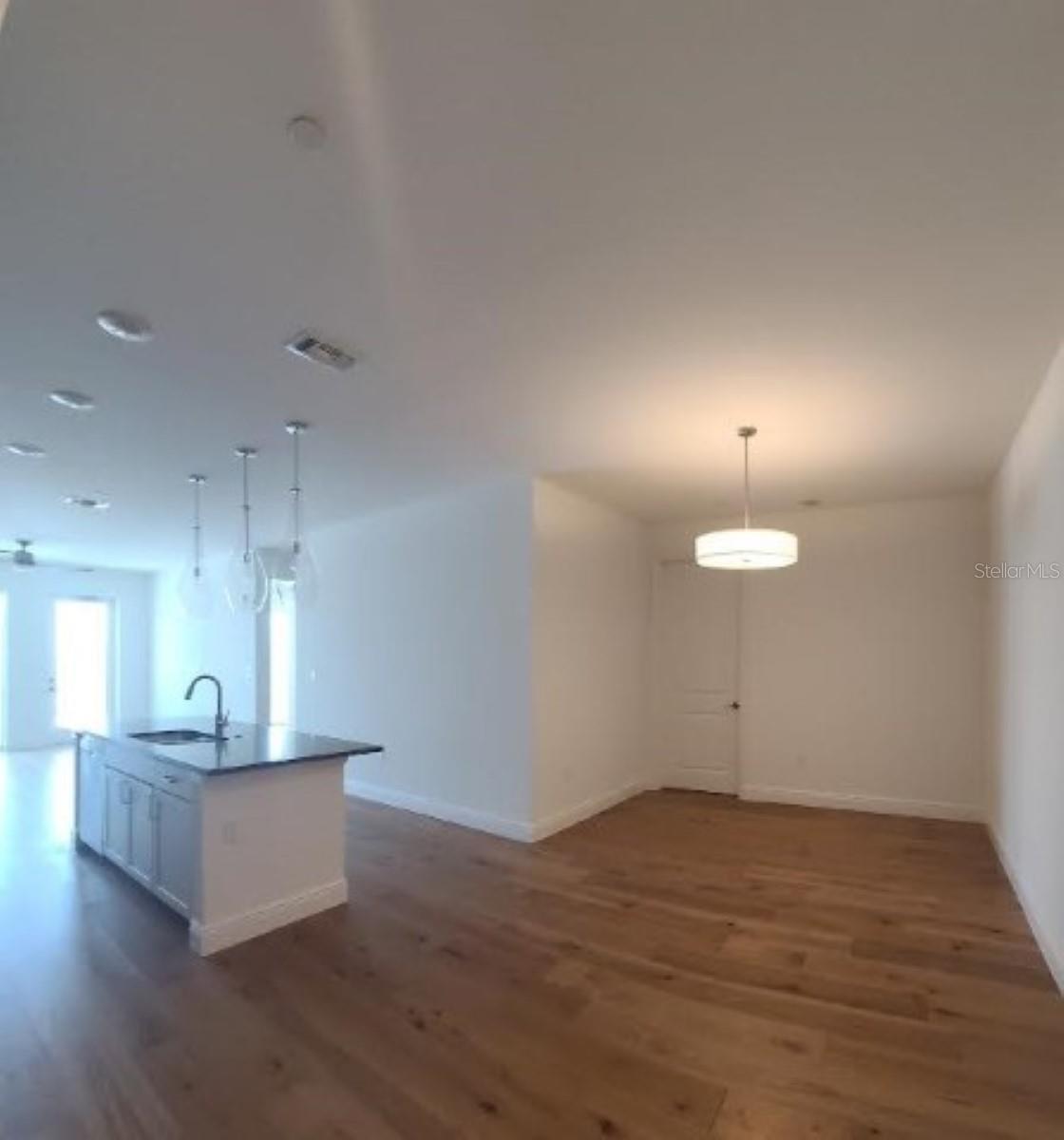 644 3RD AVE S #408, ST PETERSBURG, FL — photo 8