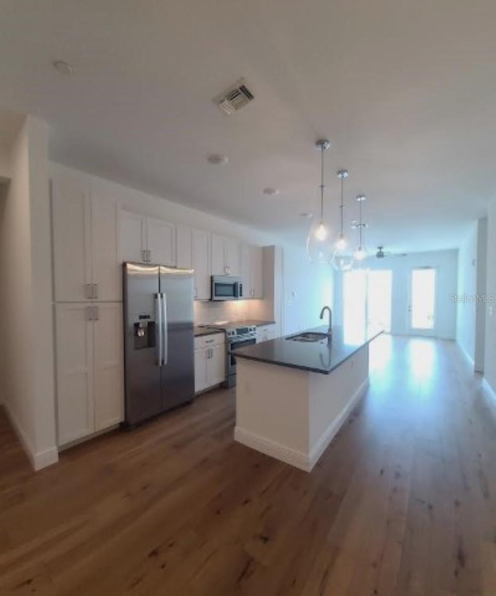 644 3RD AVE S #408, ST PETERSBURG, FL — photo 13