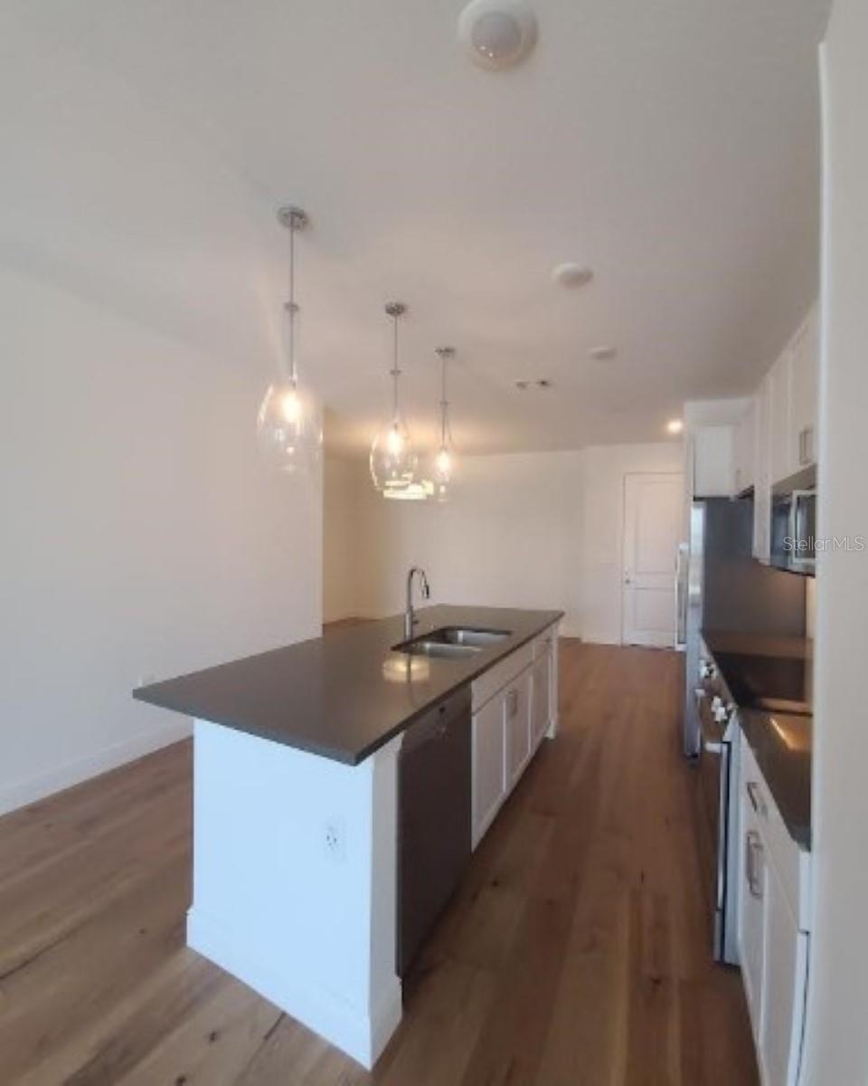 644 3RD AVE S #408, ST PETERSBURG, FL — photo 20