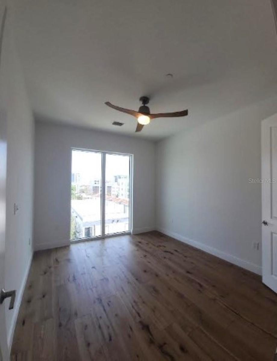 644 3RD AVE S #408, ST PETERSBURG, FL — photo 22