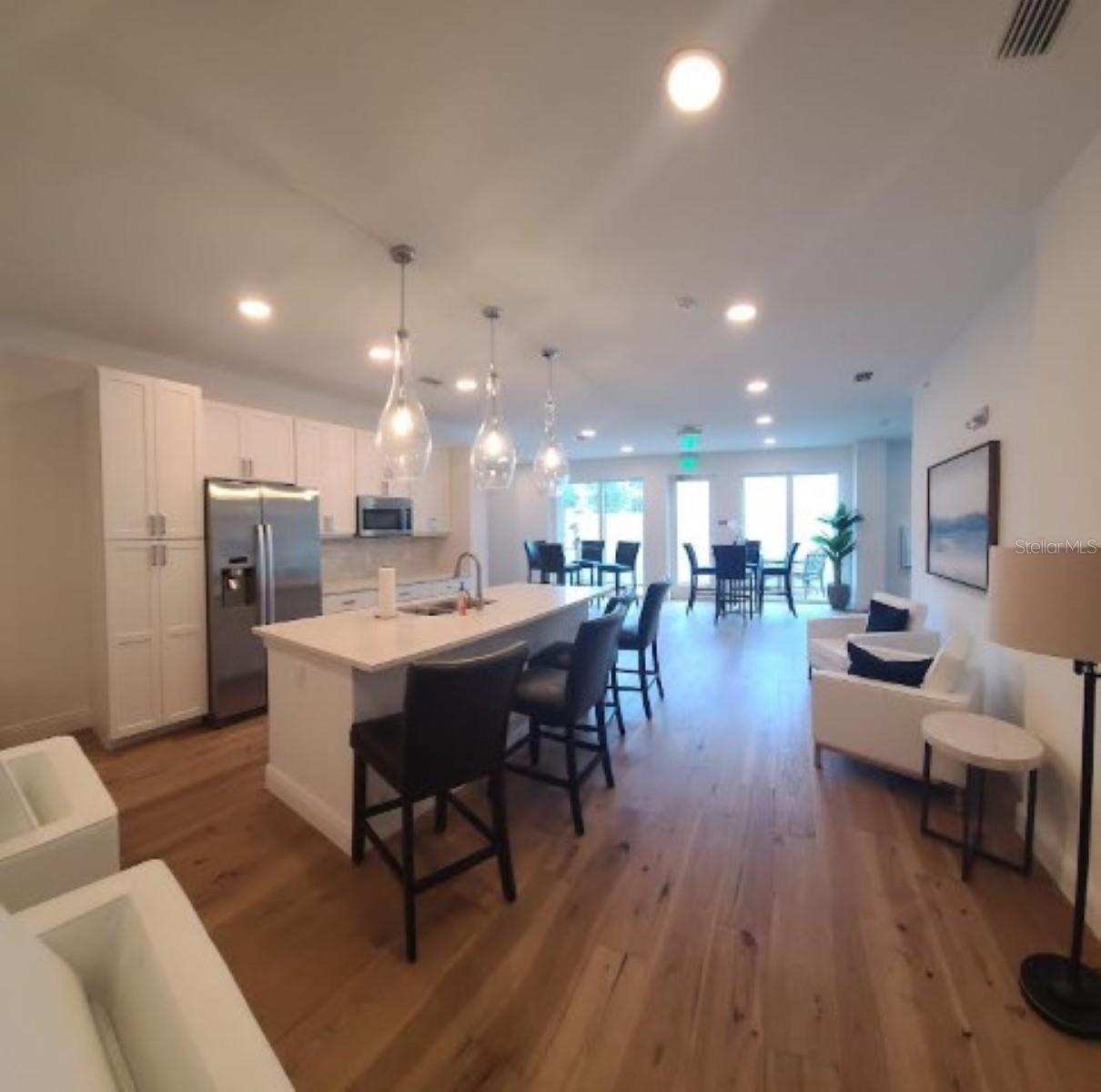 644 3RD AVE S #408, ST PETERSBURG, FL — photo 44