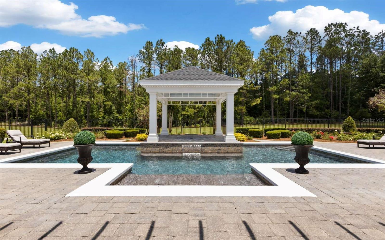 537 SW WINDSOR DR, LAKE CITY, FL — photo 47
