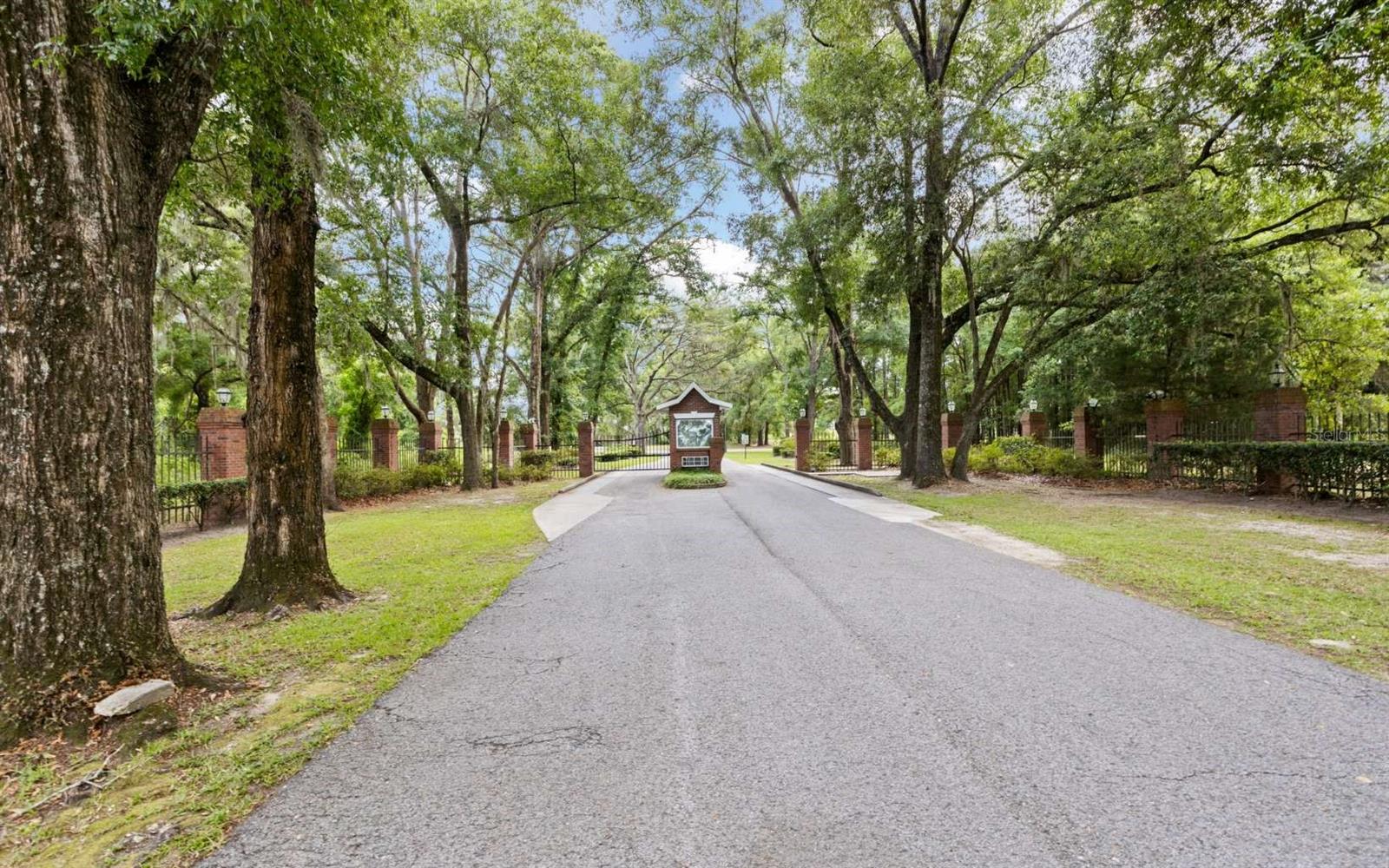 537 SW WINDSOR DR, LAKE CITY, FL — photo 67