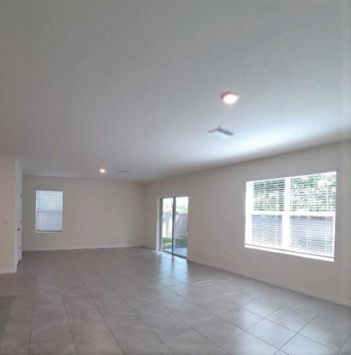 7768 CYPRESS WALK DR, NEW PORT RICHEY, FL — photo 4