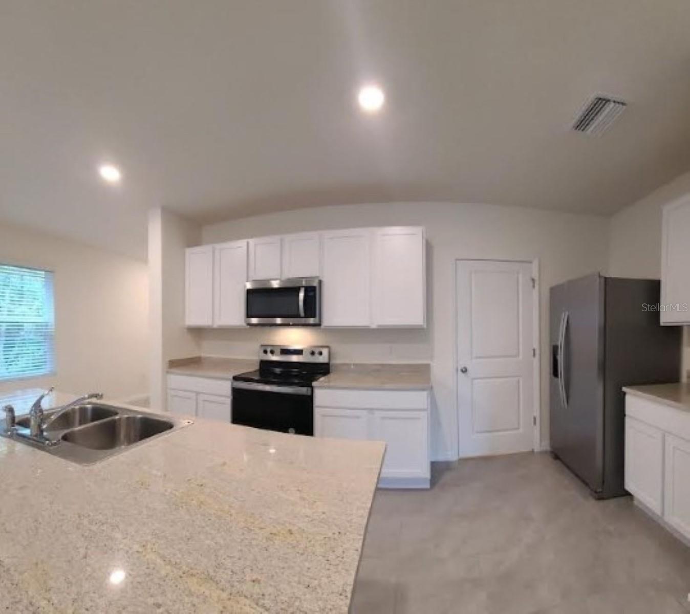 7768 CYPRESS WALK DR, NEW PORT RICHEY, FL — photo 8