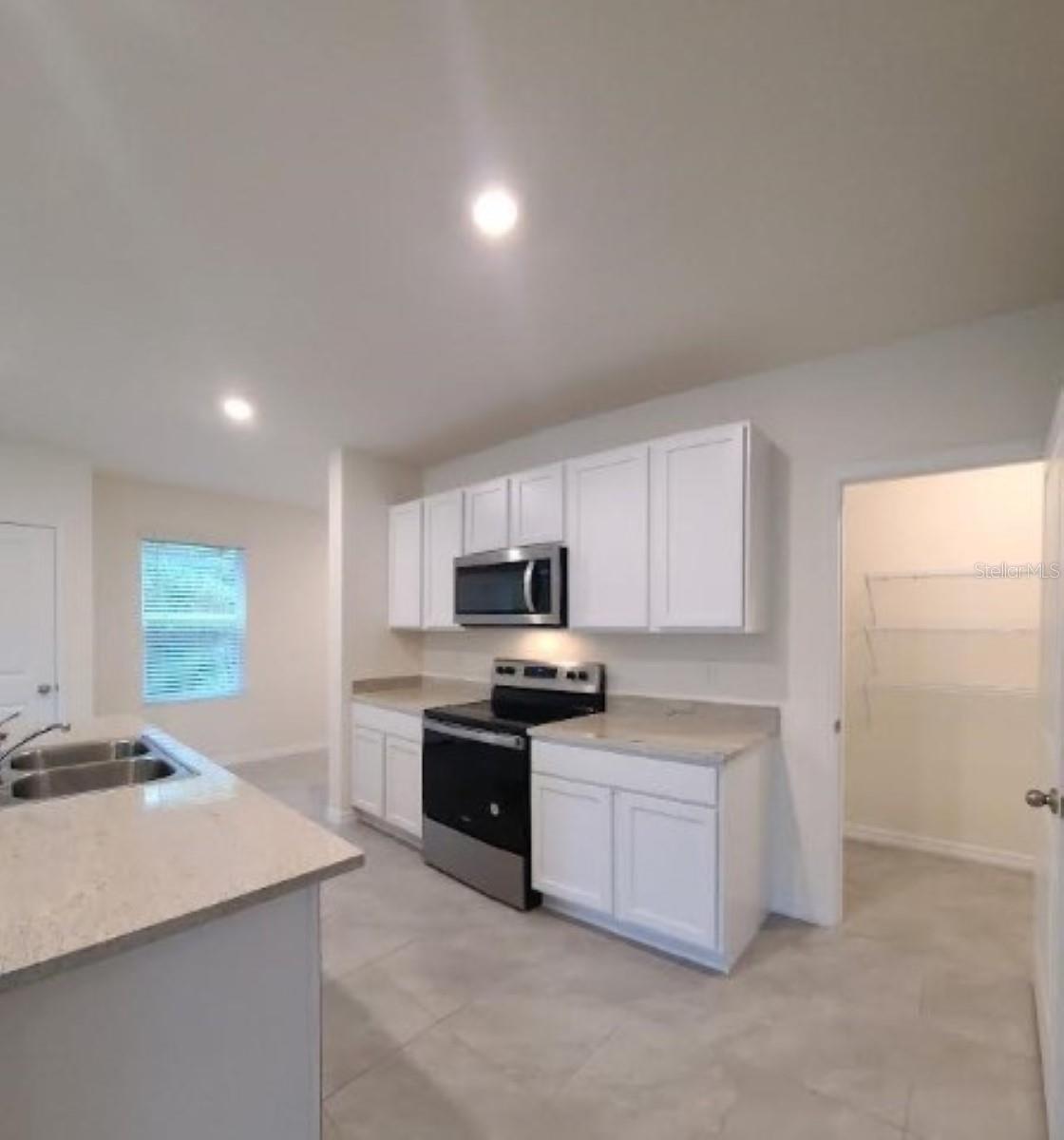 7768 CYPRESS WALK DR, NEW PORT RICHEY, FL — photo 9