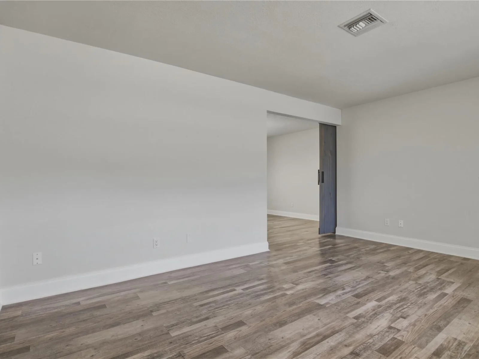 1120 W MAGNOLIA ST, CLERMONT, FL — photo 4