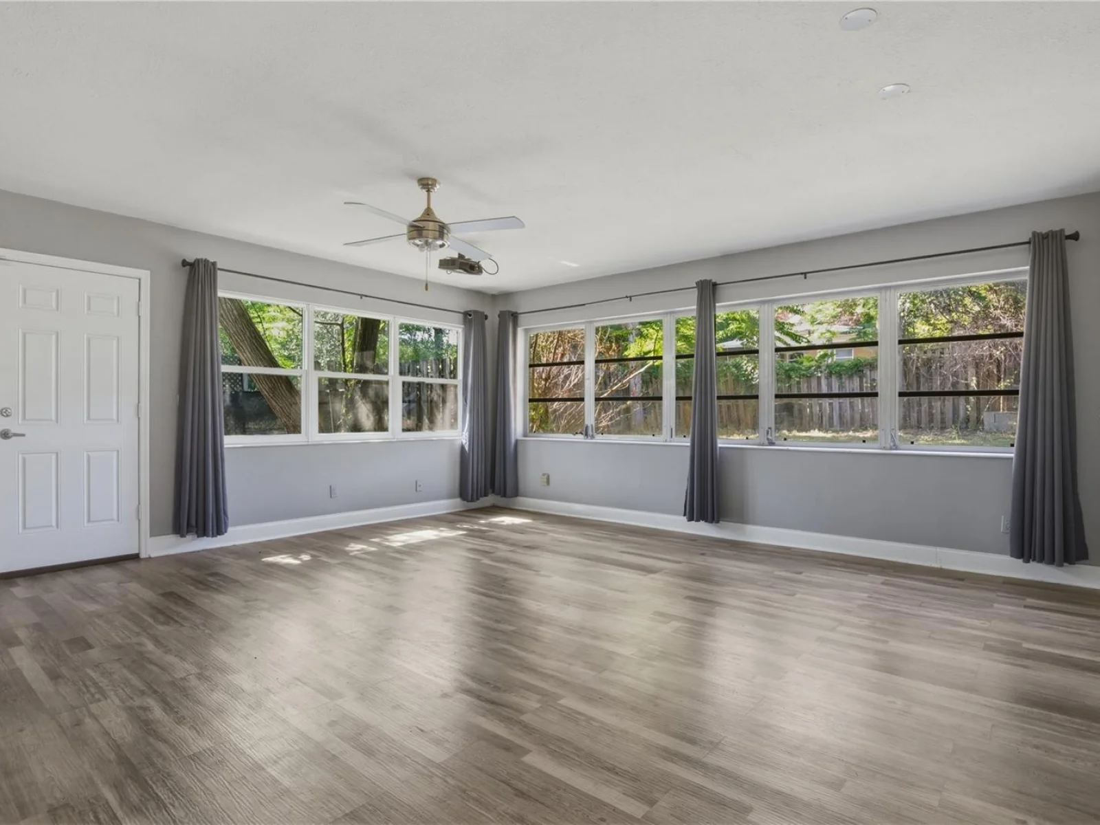 1120 W MAGNOLIA ST, CLERMONT, FL — photo 18
