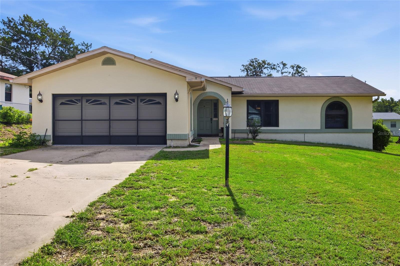 712 MAGNOLIA AVE, INVERNESS, FL