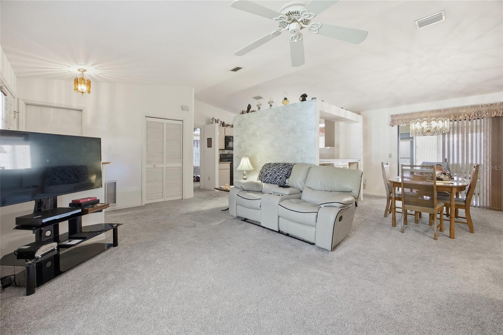 712 MAGNOLIA AVE, INVERNESS, FL — photo 6