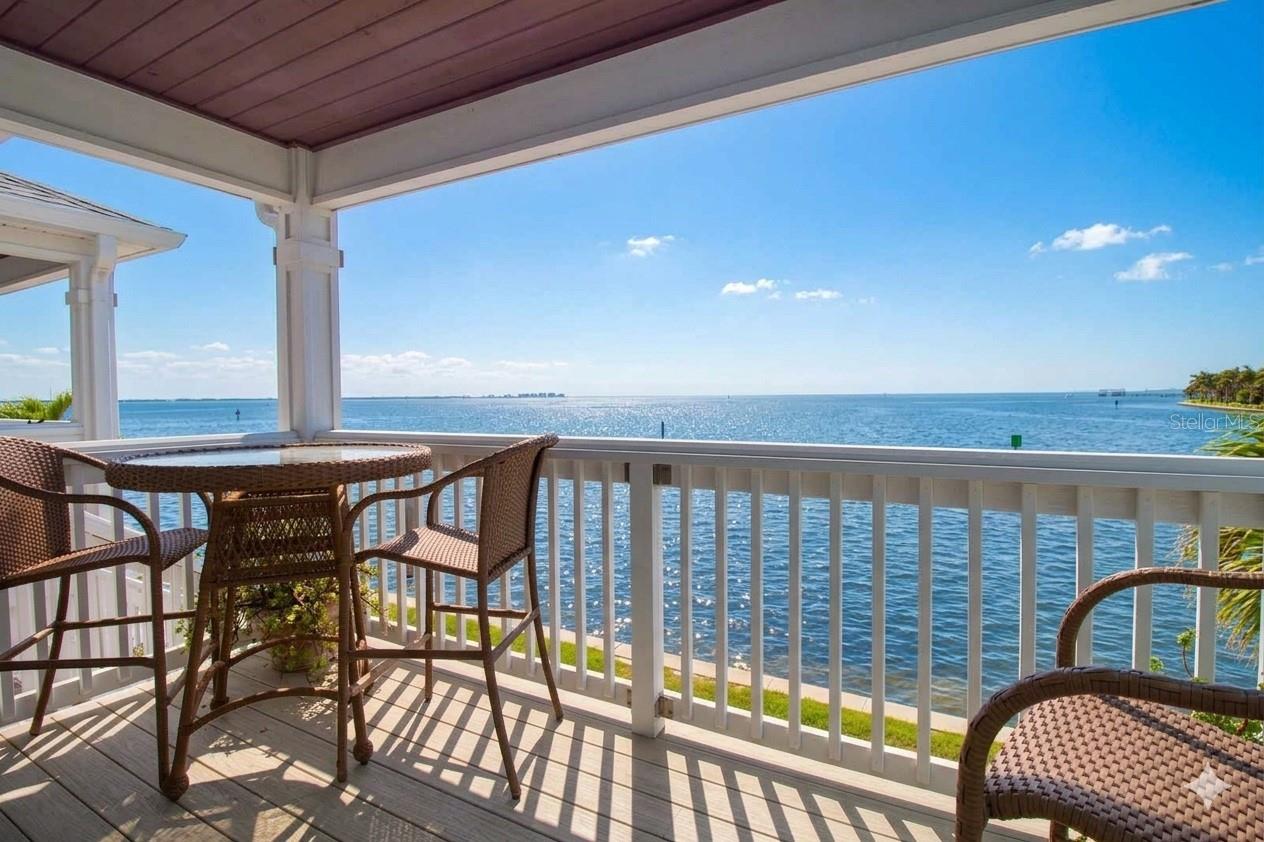 5282 BEACH DR SE #APT D, ST PETERSBURG, FL — photo 17