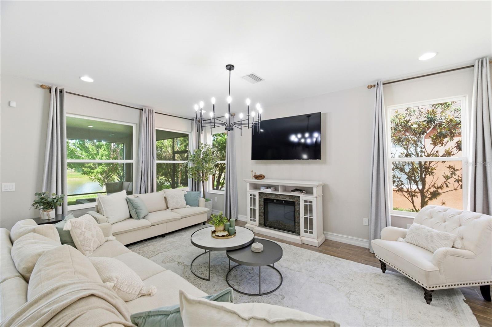 28930 REVARO LN, WESLEY CHAPEL, FL — photo 2