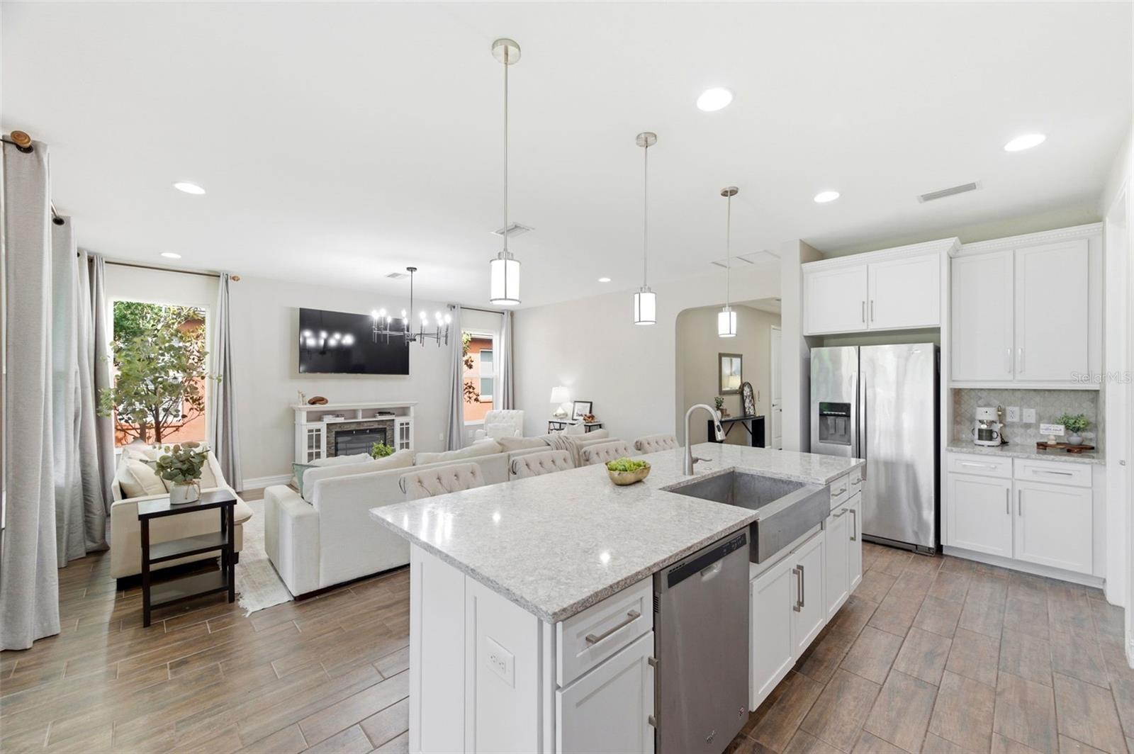28930 REVARO LN, WESLEY CHAPEL, FL — photo 15