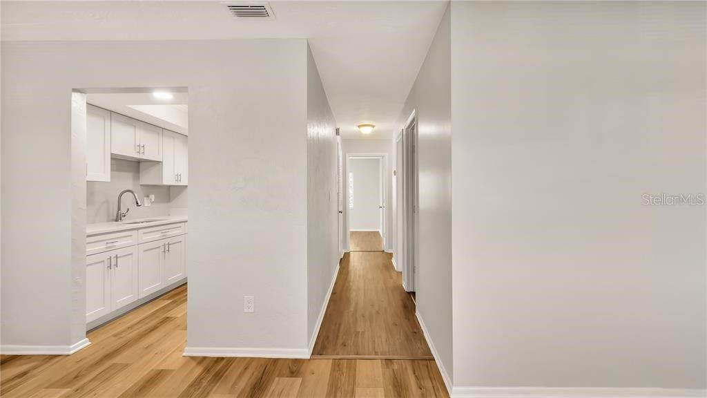 5900 22nd Ave N 5900 22ND AVE N UNIT 1 #1, ST PETERSBURG, FL — photo 8