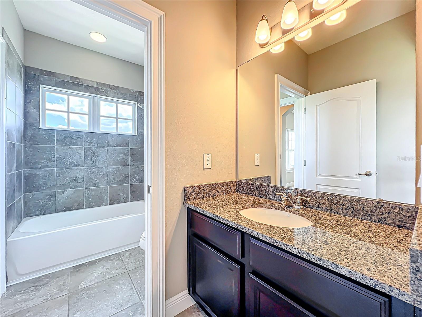 9421 DUGARD CT, ORLANDO, FL — photo 42