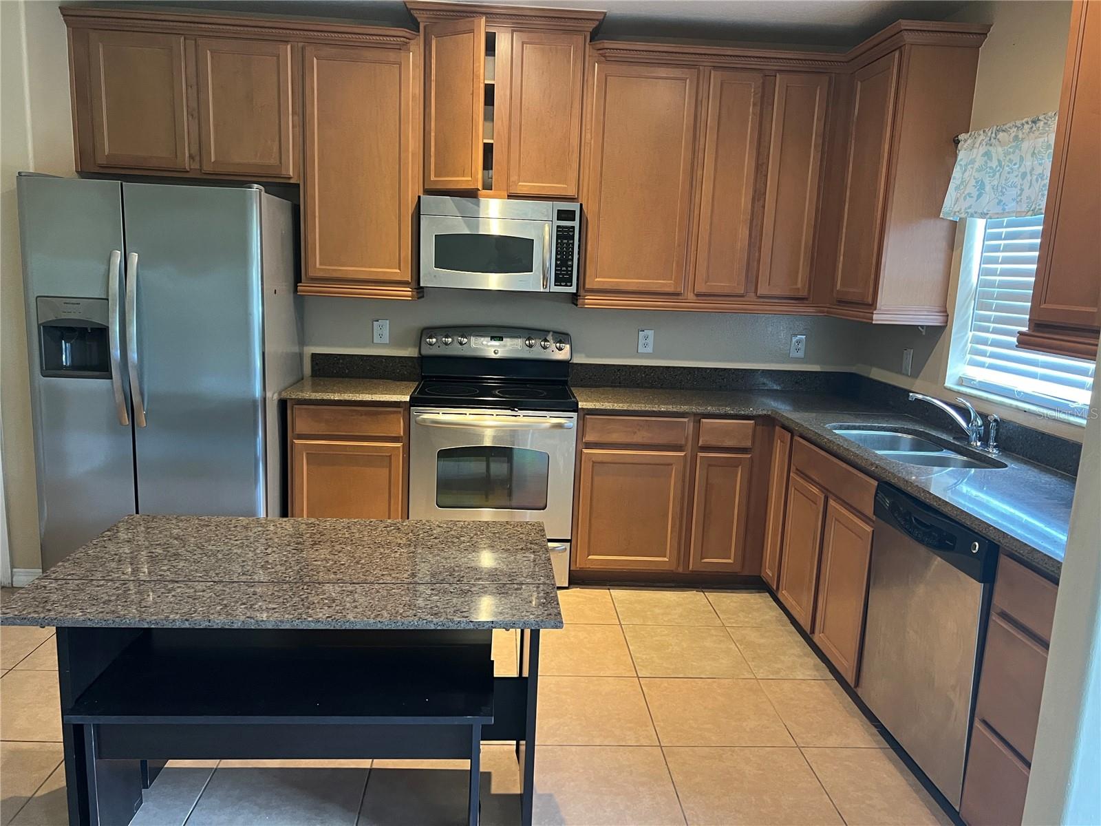 9731 BISCOTTI AVE, ORLANDO, FL — photo 4