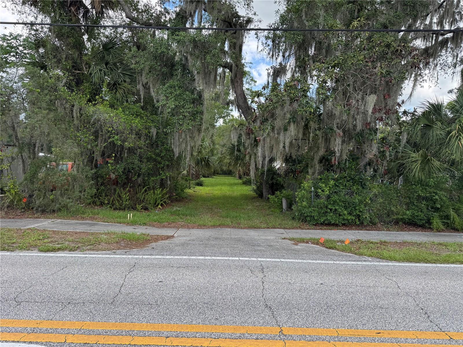 308 S BLUE LAKE AVE, DELAND, FL — photo 2