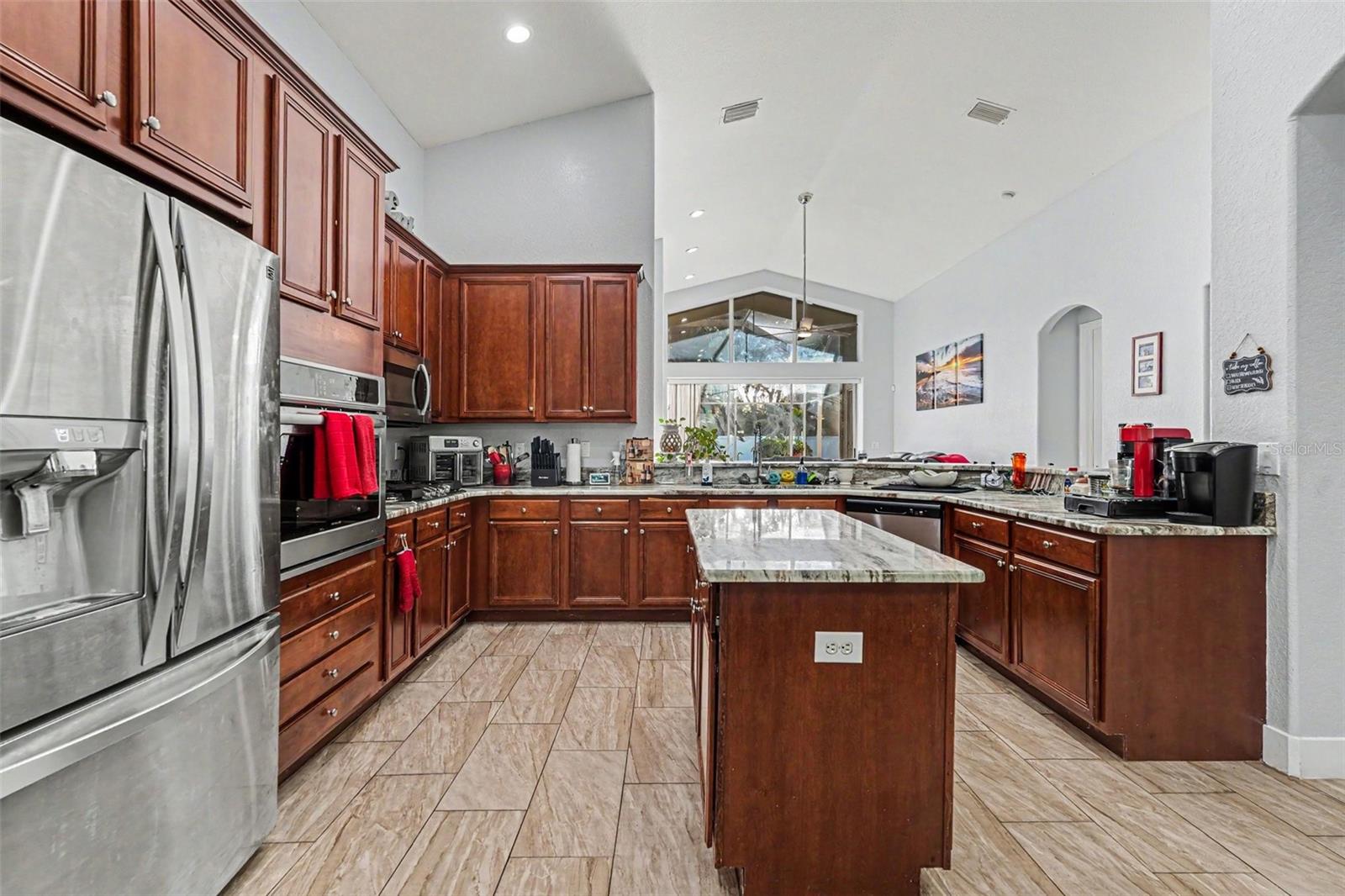 12515 BURGESS HILL DR, RIVERVIEW, FL — photo 6