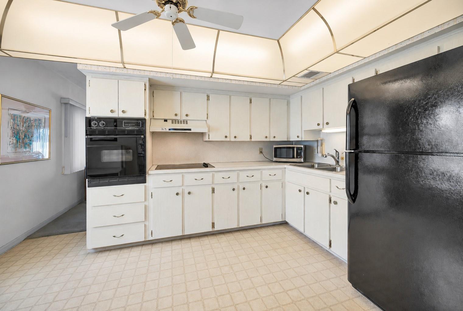 2001 WORLD PARKWAY BLVD #39, CLEARWATER, FL — photo 4