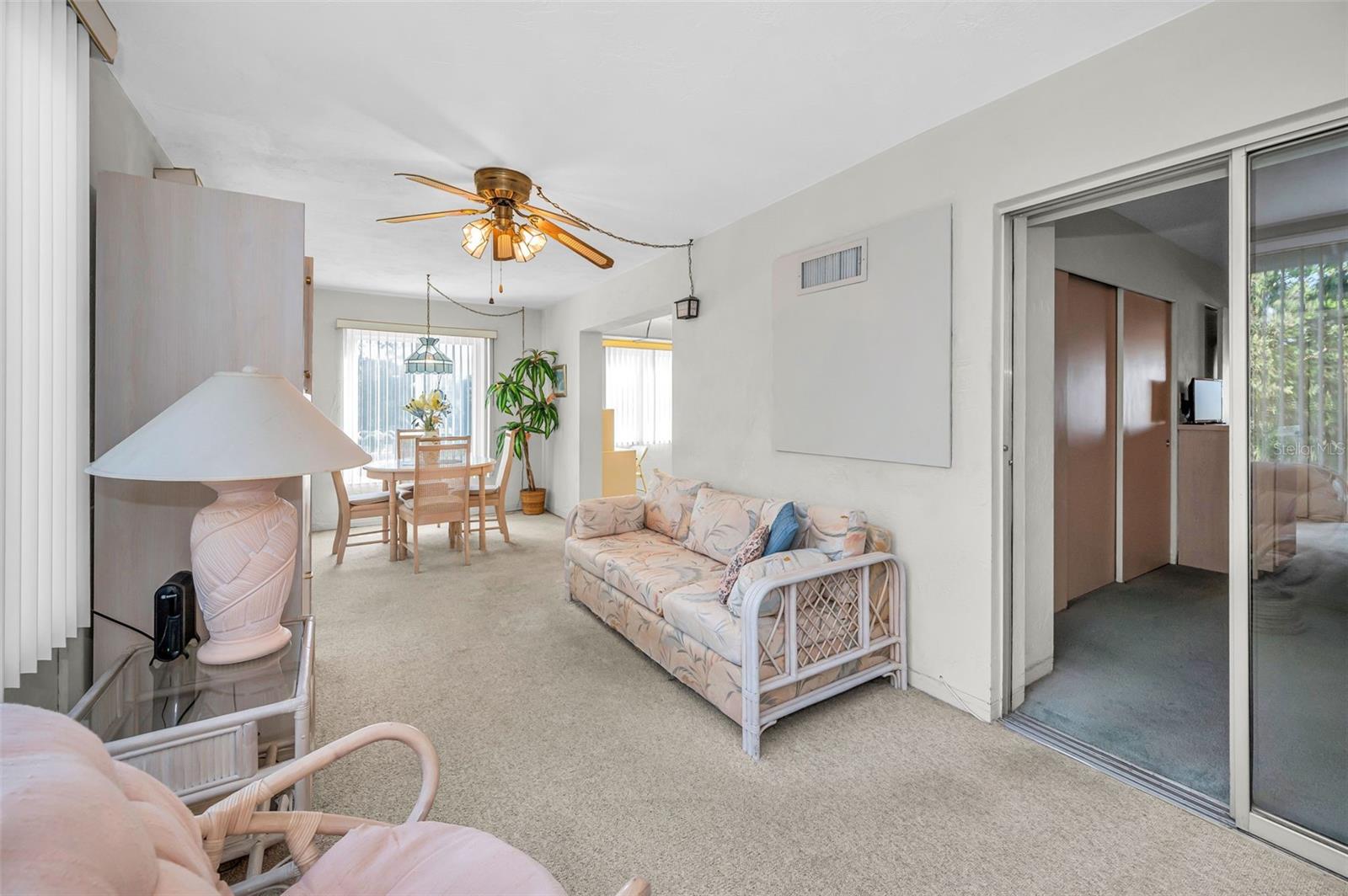 2001 WORLD PARKWAY BLVD #39, CLEARWATER, FL — photo 21