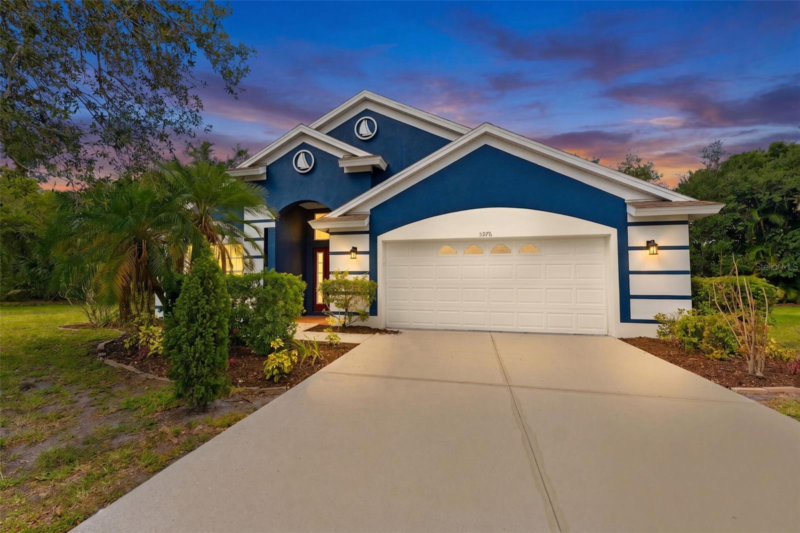 , BRADENTON, FL