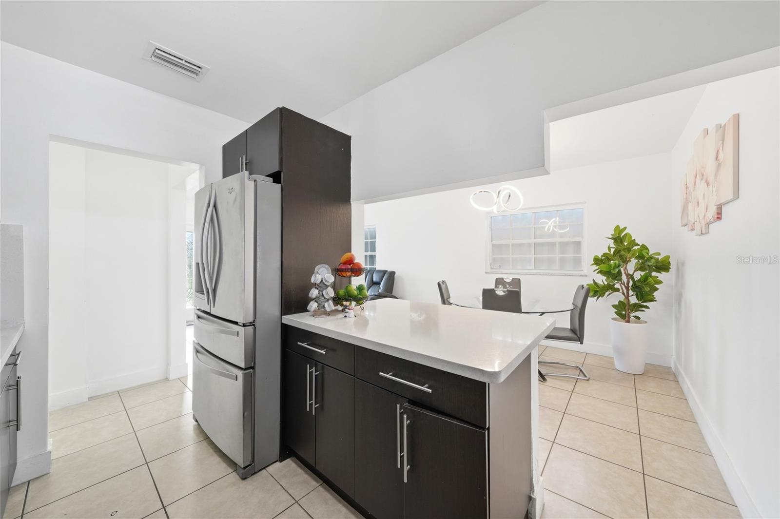 465 E 38TH ST, HIALEAH, FL — photo 10