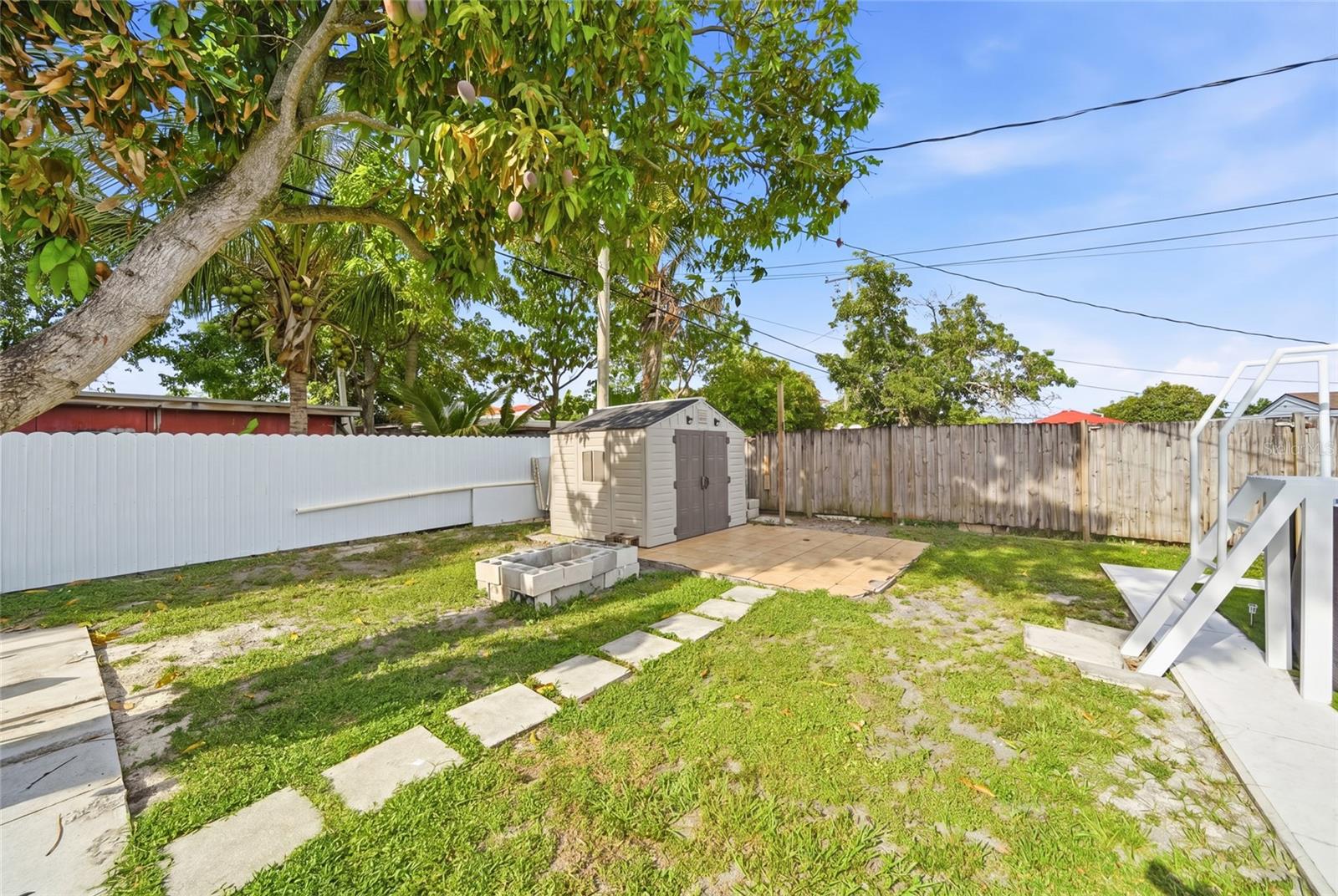 465 E 38TH ST, HIALEAH, FL — photo 28