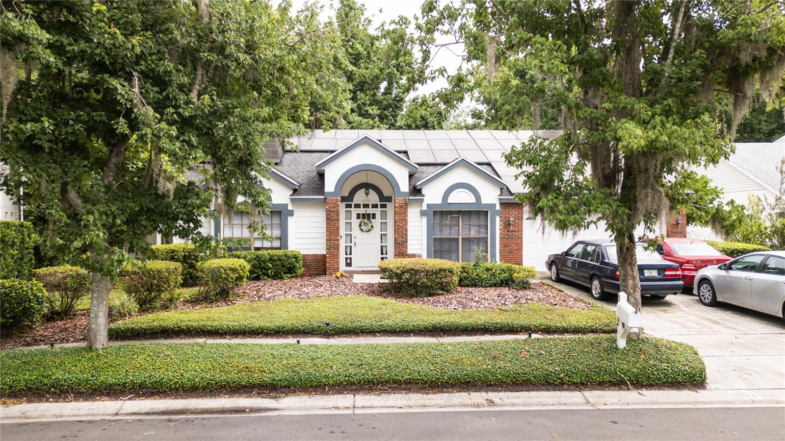 1022 SILCOX BRANCH CIR, OVIEDO, FL — photo 2