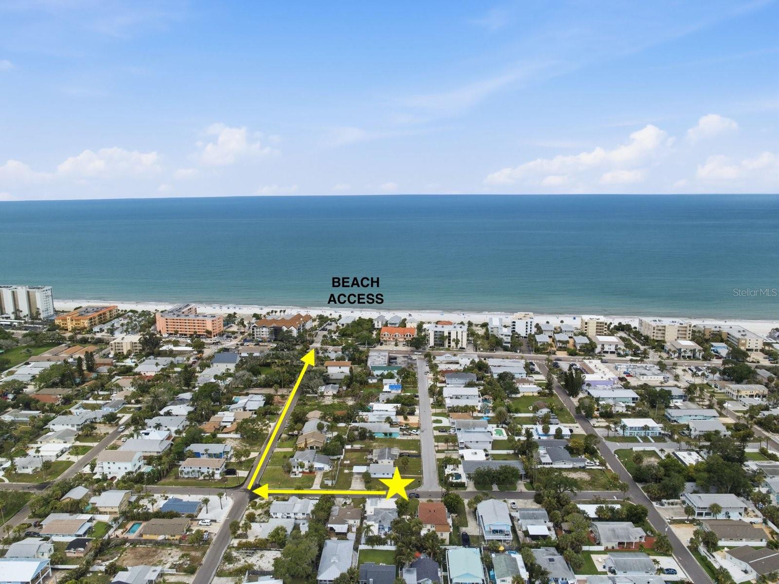 1207 1ST ST, INDIAN ROCKS BEACH, FL — photo 2