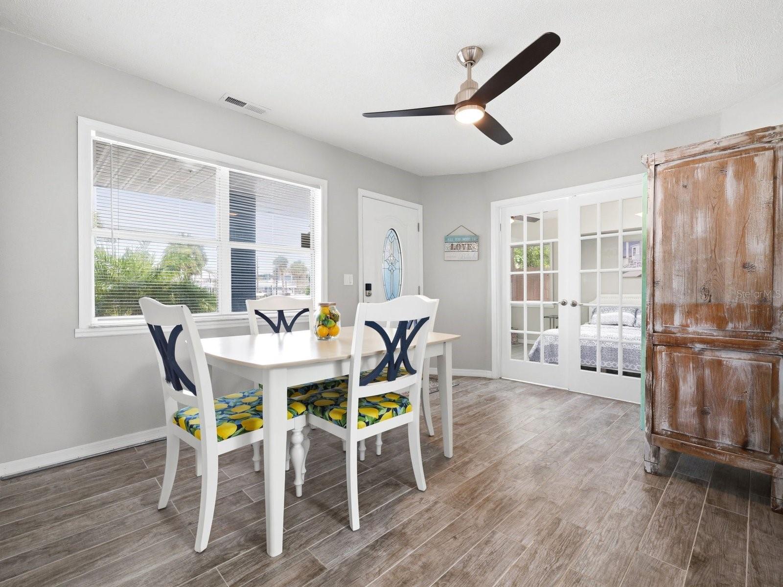 1207 1ST ST, INDIAN ROCKS BEACH, FL — photo 7