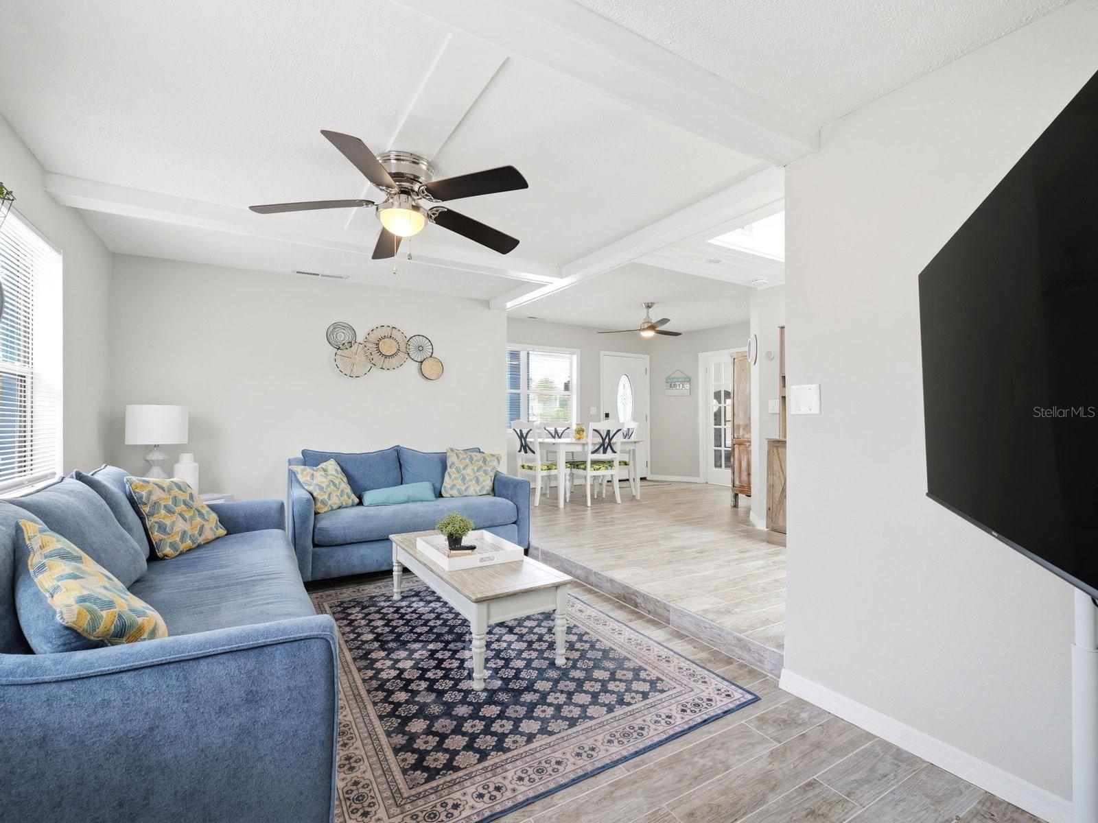 1207 1ST ST, INDIAN ROCKS BEACH, FL — photo 10