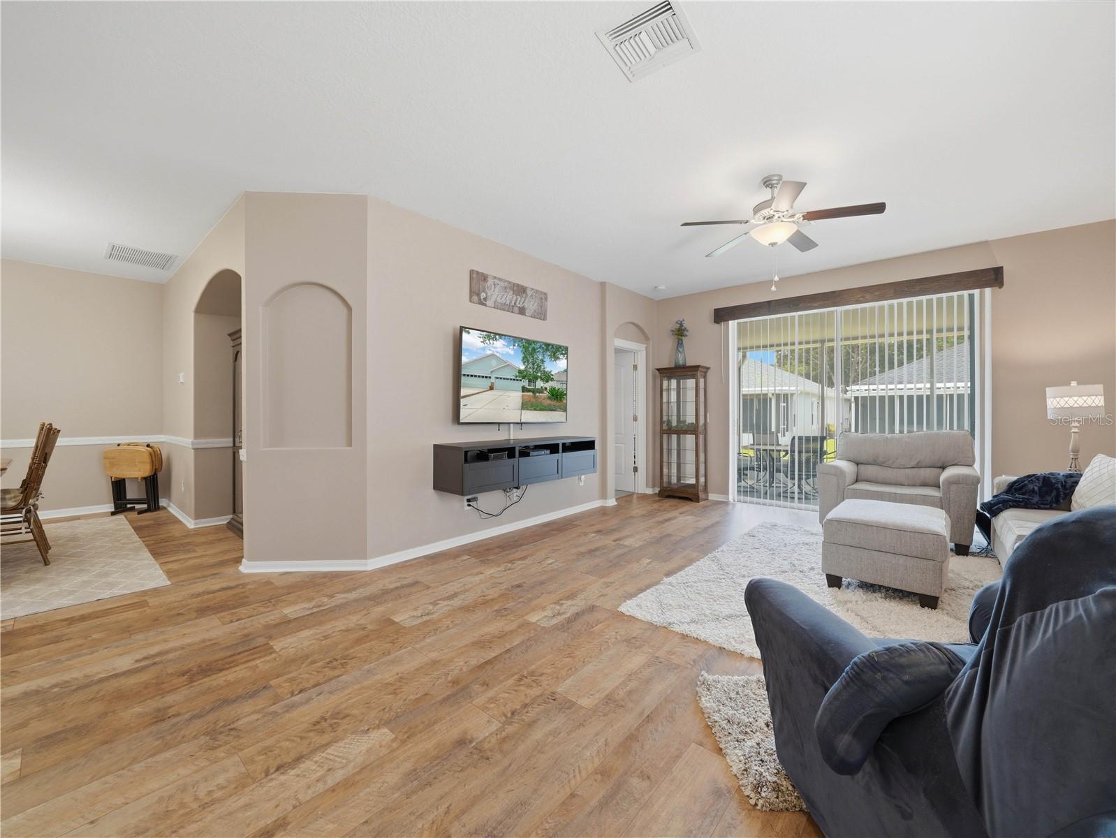6936 SURREY OAK DR, APOLLO BEACH, FL — photo 2
