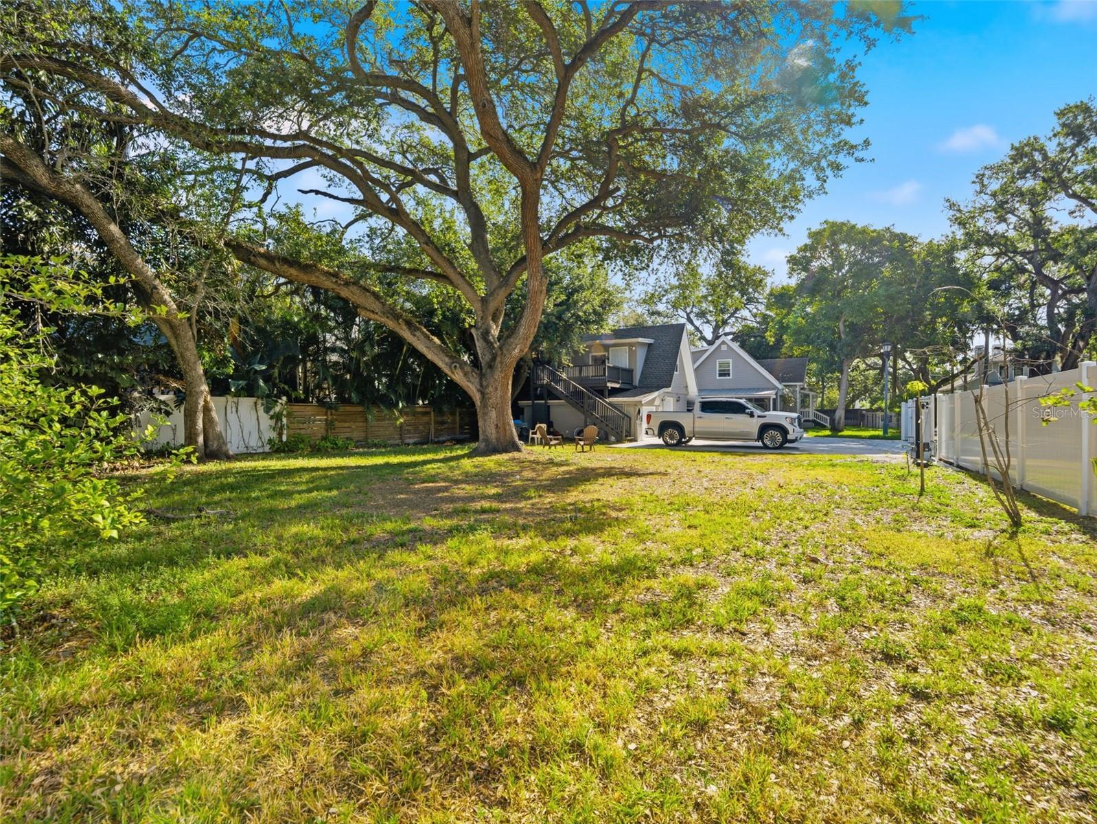 2607 W WYOMING AVE, TAMPA, FL — photo 37